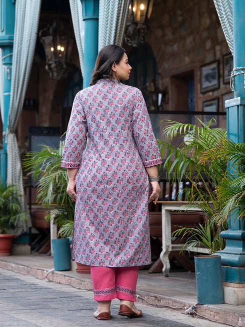 Women Plus Size Grey Pure Cotton Kurta Set With Dupatta